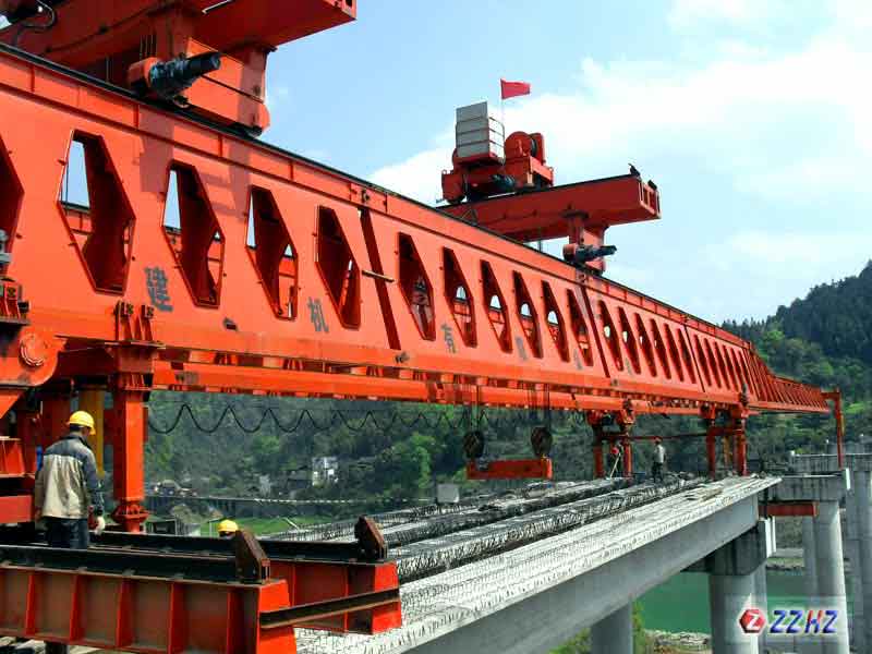 HZQF Кран для будівництва мосту